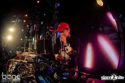 Water Festival กับ Bankk Cash, Southside & Bang Bang Bang ที่ร้านโบน — photo 27