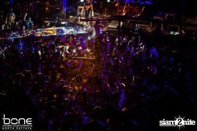 Water Festival กับ Bankk Cash, Southside & Bang Bang Bang ที่ร้านโบน — photo 59