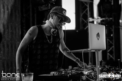 Water Festival กับ Bankk Cash, Southside & Bang Bang Bang ที่ร้านโบน — photo 74