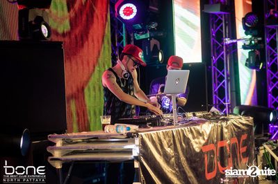 Water Festival กับ Bankk Cash, Southside & Bang Bang Bang ที่ร้านโบน — photo 77