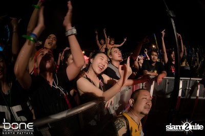 Water Festival กับ Bankk Cash, Southside & Bang Bang Bang ที่ร้านโบน — photo 100