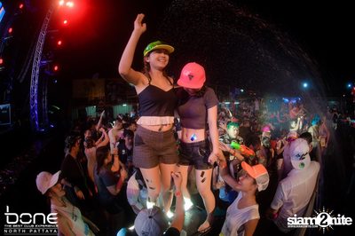Water Festival กับ Bankk Cash, Southside & Bang Bang Bang ที่ร้านโบน — photo 125