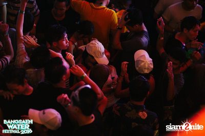 Bangsaen Water Festival ที่ บางแสน ไนท์ พลาซ่า (อัลบั้มที่ 1) — photo 134