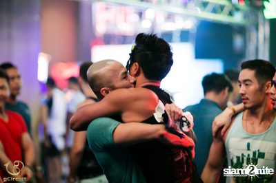 gCircuit proudly presents Songkran at CentralWorld — photo 44