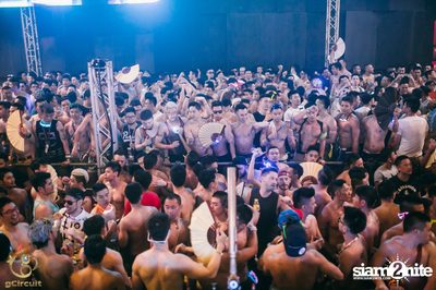 gCircuit proudly presents Songkran at CentralWorld — photo 168