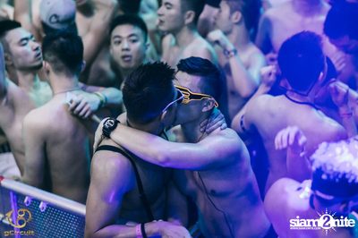 gCircuit proudly presents Songkran at CentralWorld — photo 176