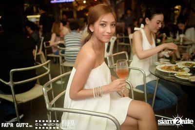 DJ Christ Burstein at SeenSpace | Thonglor 13 — photo 30