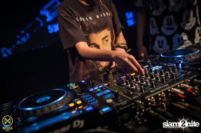 Friday Night at NOXS Bangkok, Ekamai-Raminthra — photo 18