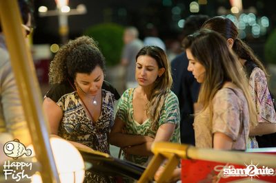 คืนวันศุกร์ ที่ร้าน แฮปปี้ ฟิช, เอเชีย ทีค เดอะ ริเวอร์ฟร้อนท์ — photo 7