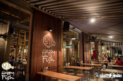 คืนวันศุกร์ ที่ร้าน แฮปปี้ ฟิช, เอเชีย ทีค เดอะ ริเวอร์ฟร้อนท์ — photo 17