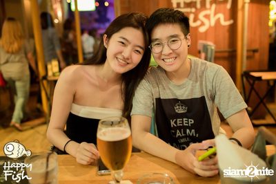 คืนวันศุกร์ ที่ร้าน แฮปปี้ ฟิช, เอเชีย ทีค เดอะ ริเวอร์ฟร้อนท์ — photo 49