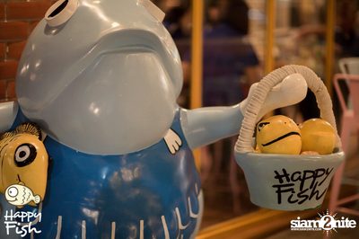 คืนวันศุกร์ ที่ร้าน แฮปปี้ ฟิช, เอเชีย ทีค เดอะ ริเวอร์ฟร้อนท์ — photo 53