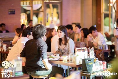 คืนวันศุกร์ ที่ร้าน แฮปปี้ ฟิช, เอเชีย ทีค เดอะ ริเวอร์ฟร้อนท์ — photo 136