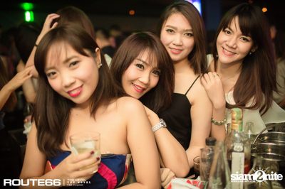 ปาร์ตี้คืนวันศุกร์ ที่ รูท 66 คลับ อาร์ซีเอ, กรุงเทพ — photo 12