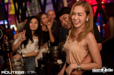 ปาร์ตี้คืนวันศุกร์ ที่ รูท 66 คลับ อาร์ซีเอ, กรุงเทพ — photo 61