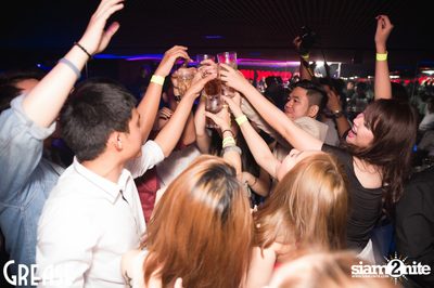 Friday Night at Grease Bangkok, Sukhumvit Soi 49 — photo 53