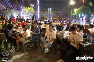 Flure ที่ แฟท กัทซ์ ซาลูน, CentralFestival EastVille — photo 78