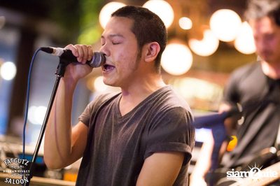 Flure ที่ แฟท กัทซ์ ซาลูน, CentralFestival EastVille — photo 86