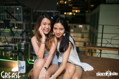 Saturday Night at Grease Bangkok, Sukhumvit 49 — photo 2