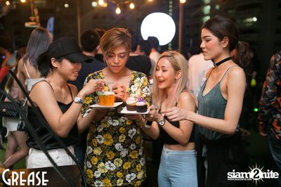 Saturday Night at Grease Bangkok, Sukhumvit 49 — photo 76