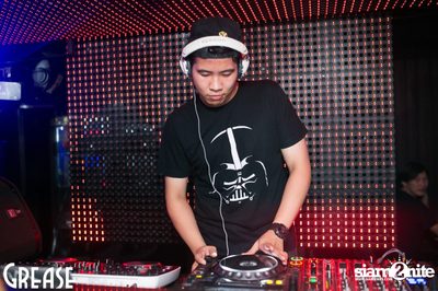 Saturday Night at Grease Bangkok, Sukhumvit 49 — photo 112