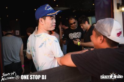 Singha Draught นำเสนอ SUNDAE ที่ แมงโก้ ทรี ออน เดอะ ริเวอร์ — photo 15