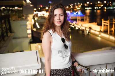 Singha Draught นำเสนอ SUNDAE ที่ แมงโก้ ทรี ออน เดอะ ริเวอร์ — photo 49