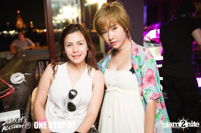 Singha Draught นำเสนอ SUNDAE ที่ แมงโก้ ทรี ออน เดอะ ริเวอร์ — photo 82