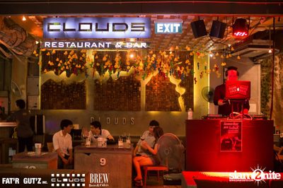 Seenspace Invasion ที่ร้าน Clouds, Fat'R Gut'z และ BREW Beers & Ciders — photo 2
