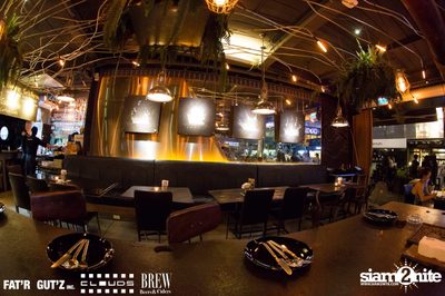 Seenspace Invasion ที่ร้าน Clouds, Fat'R Gut'z และ BREW Beers & Ciders — photo 12