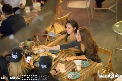 Seenspace Invasion ที่ร้าน Clouds, Fat'R Gut'z และ BREW Beers & Ciders — photo 40
