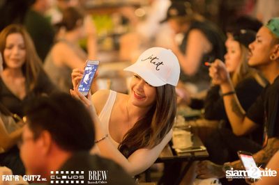 Seenspace Invasion ที่ร้าน Clouds, Fat'R Gut'z และ BREW Beers & Ciders — photo 42