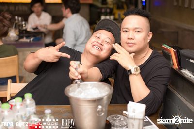 Seenspace Invasion ที่ร้าน Clouds, Fat'R Gut'z และ BREW Beers & Ciders — photo 44