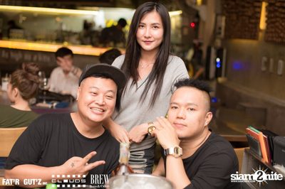 Seenspace Invasion ที่ร้าน Clouds, Fat'R Gut'z และ BREW Beers & Ciders — photo 45