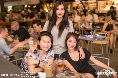 Seenspace Invasion ที่ร้าน Clouds, Fat'R Gut'z และ BREW Beers & Ciders — photo 56