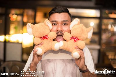 Seenspace Invasion ที่ร้าน Clouds, Fat'R Gut'z และ BREW Beers & Ciders — photo 84