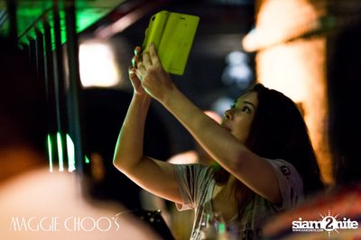 Blow-Up Anniversary ที่ แม็กกี้ ชูส์ Ladies Night — photo 45