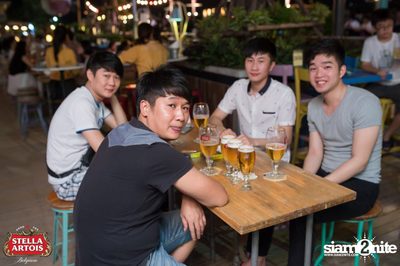 Stella Artois นำเสนอ Pour It Your Self ที่ แฮปปี้ ฟิช, เอเชีย ทีค เดอะ ริเวอร์ฟร้อนท์ — photo 36