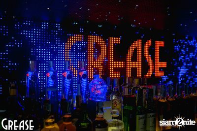 Friday Night at Grease Bangkok, Sukhumvit Soi 49 — photo 1