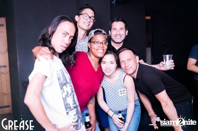 Friday Night at Grease Bangkok, Sukhumvit Soi 49 — photo 37