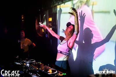 Friday Night at Grease Bangkok, Sukhumvit Soi 49 — photo 60