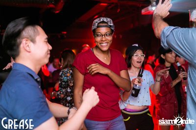 Friday Night at Grease Bangkok, Sukhumvit Soi 49 — photo 81