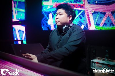 ปาร์ตี้คืนวันเสาร์ ที่ร้าน ครีก คลับ, เลียบด่วนเอกมัย-รามอินทรา — photo 31