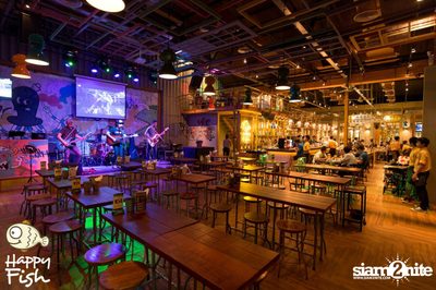 ปาร์ตี้คืนวันเสาร์ที่ร้าน แฮปปี้ ฟิช, เอเชีย ทีค เดอะ ริเวอร์ฟร้อนท์ — photo 10