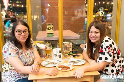 ปาร์ตี้คืนวันเสาร์ที่ร้าน แฮปปี้ ฟิช, เอเชีย ทีค เดอะ ริเวอร์ฟร้อนท์ — photo 102