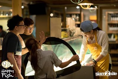 ปาร์ตี้คืนวันเสาร์ที่ร้าน แฮปปี้ ฟิช, เอเชีย ทีค เดอะ ริเวอร์ฟร้อนท์ — photo 116