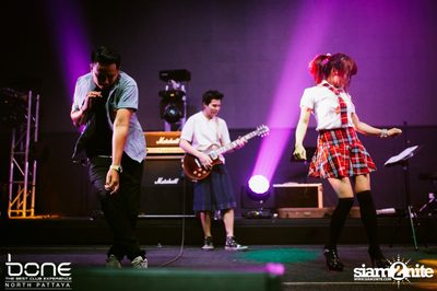 Back 2 School Party กับ J Trick ที่ร้าน โบน, พัทยาเหนือ — photo 38