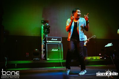 Back 2 School Party กับ J Trick ที่ร้าน โบน, พัทยาเหนือ — photo 41