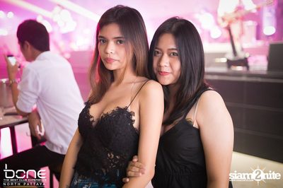 Back 2 School Party กับ J Trick ที่ร้าน โบน, พัทยาเหนือ — photo 71