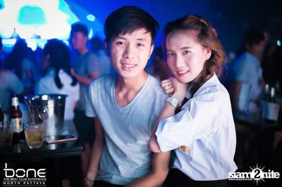Back 2 School Party กับ J Trick ที่ร้าน โบน, พัทยาเหนือ — photo 87